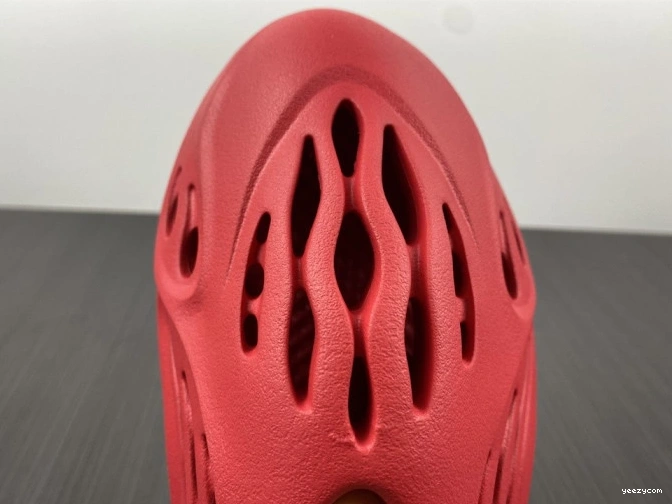 CW3355 Adidas Yeezy Red Foam 1215